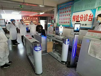 天津醫(yī)院測(cè)溫人臉識(shí)別+各地健康碼